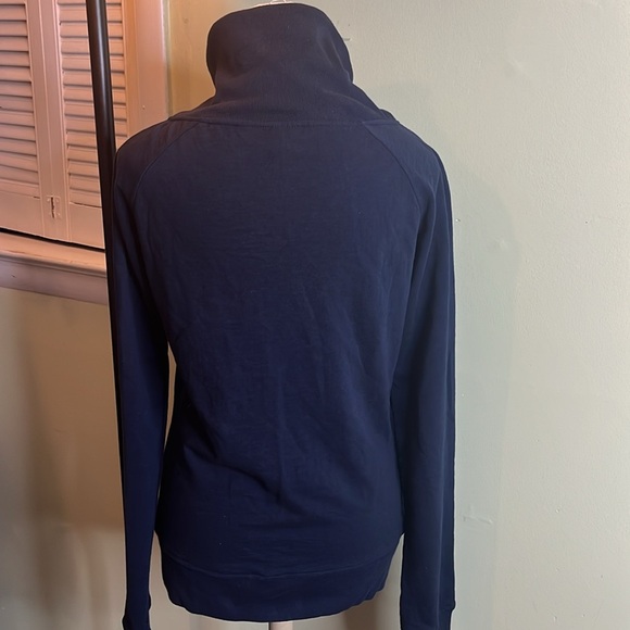 Women’s Stadium Athletics ‘Villanova University’ mock neck  zip up fitted jacket - Picture 14 of 16